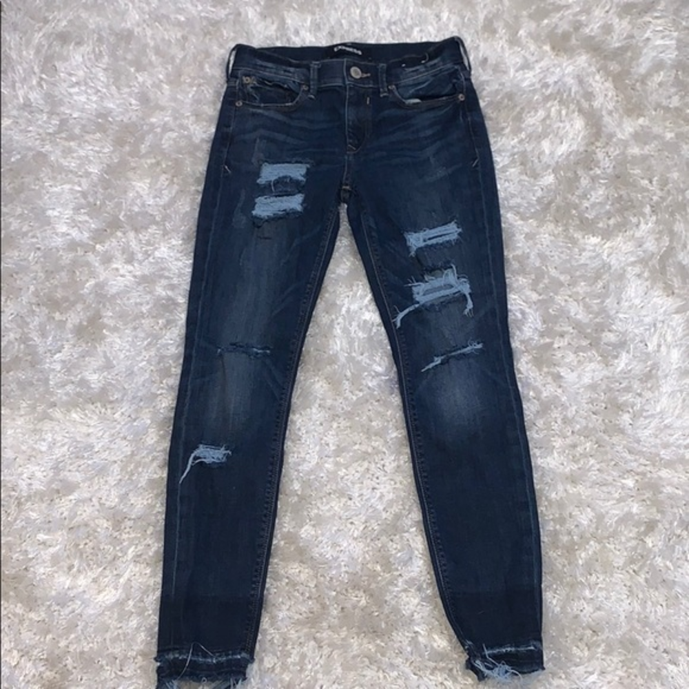 Express mid rise mom jeans boyfriend ripped